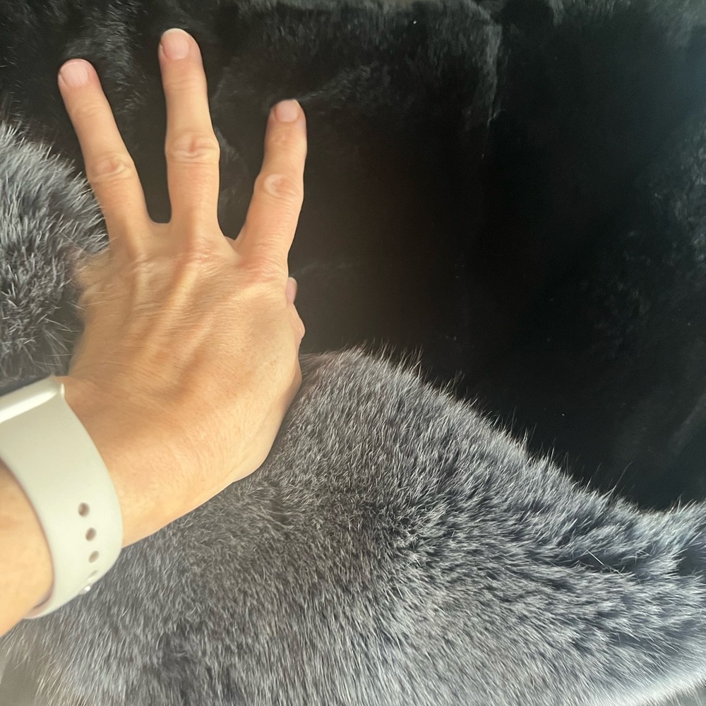 Moose knuckles, real fur hood and trim - Picture 6 of 8